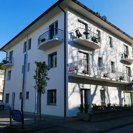Fiorita 6 2 Piano Apartment *